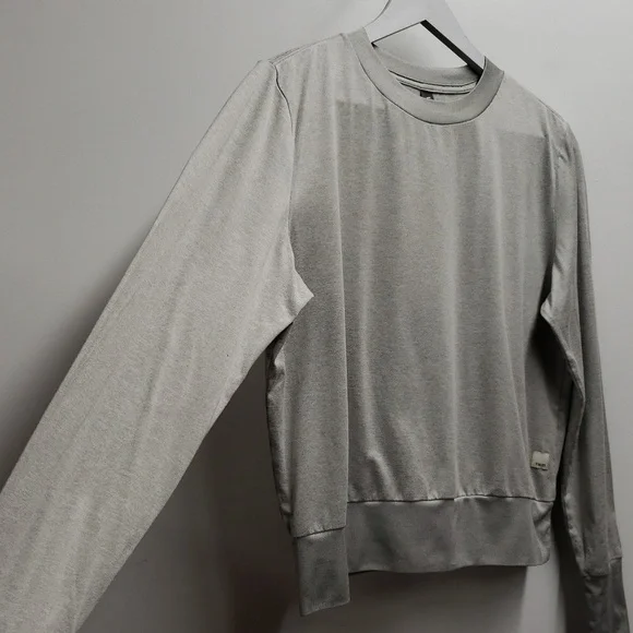 Vuori Women's Daydream Crew Eucalyptus Heather Grey Women's Size Medium - Picture 2 of 8